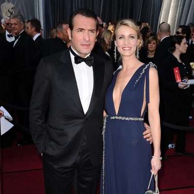 Jean Dujardin en la alfombra roja de los Oscar 2012