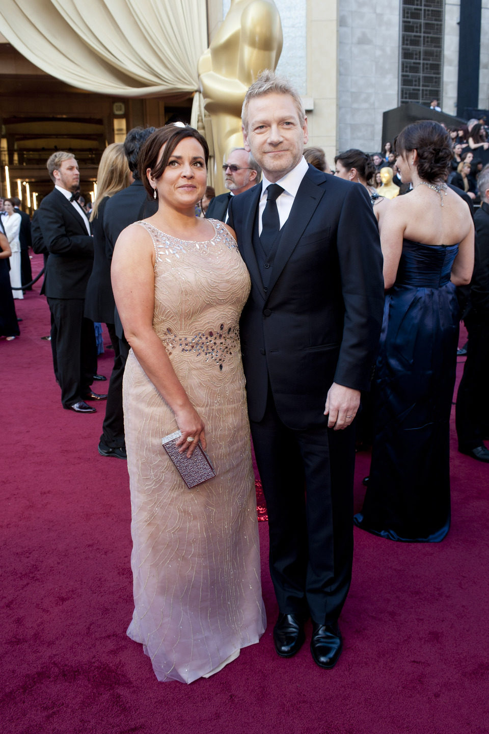 Kenneth Brannagh en la alfombra roja de los Oscar 2012