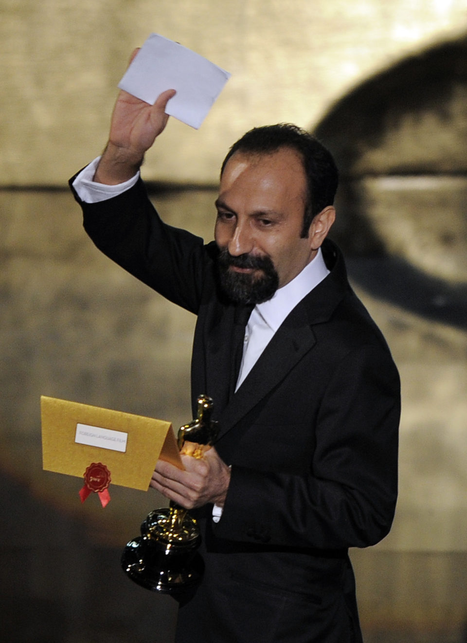 Asghar Farhadi con su Oscar 2012