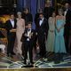 El equipo de 'The Artist' recoge el Oscar 2012