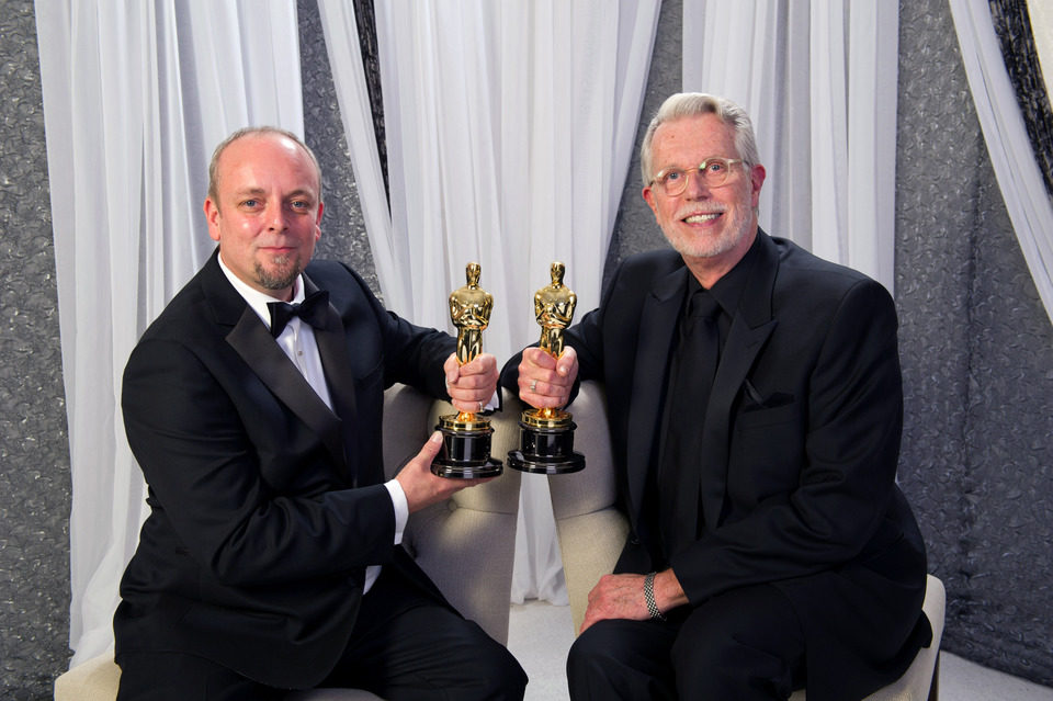 Mark Coulier y J. Roy Helland, ganadores del Oscar al mejor maquillaje por 'The Iron Lady'