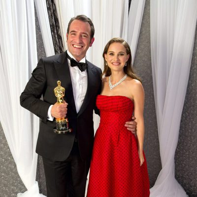 Jean Dujardin, Oscar 2012 al mejor actor, con Natalie Portman