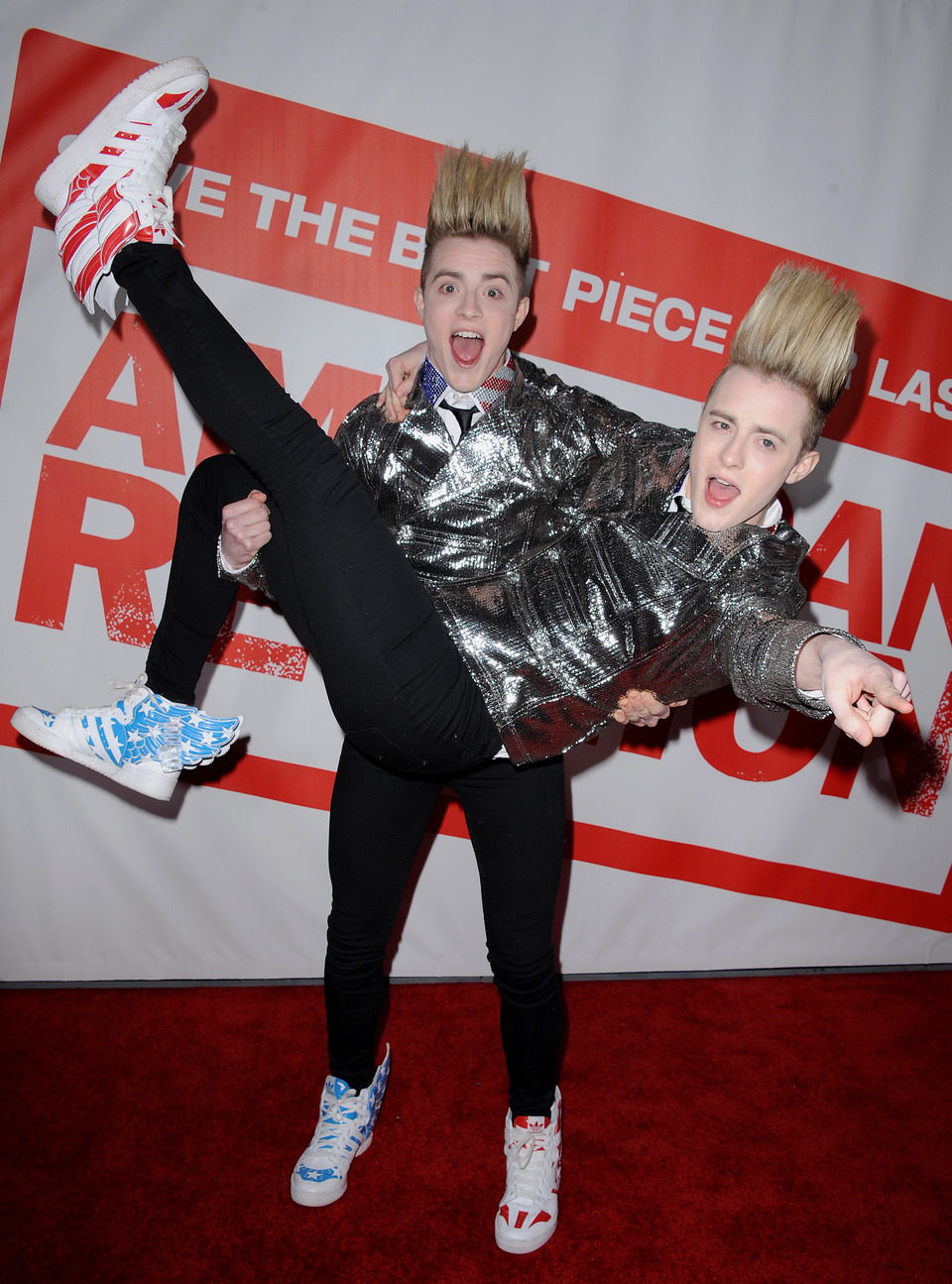 Jedward en la premiére de 'American Pie: El reencuentro'