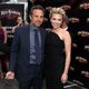 Mark Ruffalo y Scarlett Johansson en la premiére mundial de 'Los Vengadores'