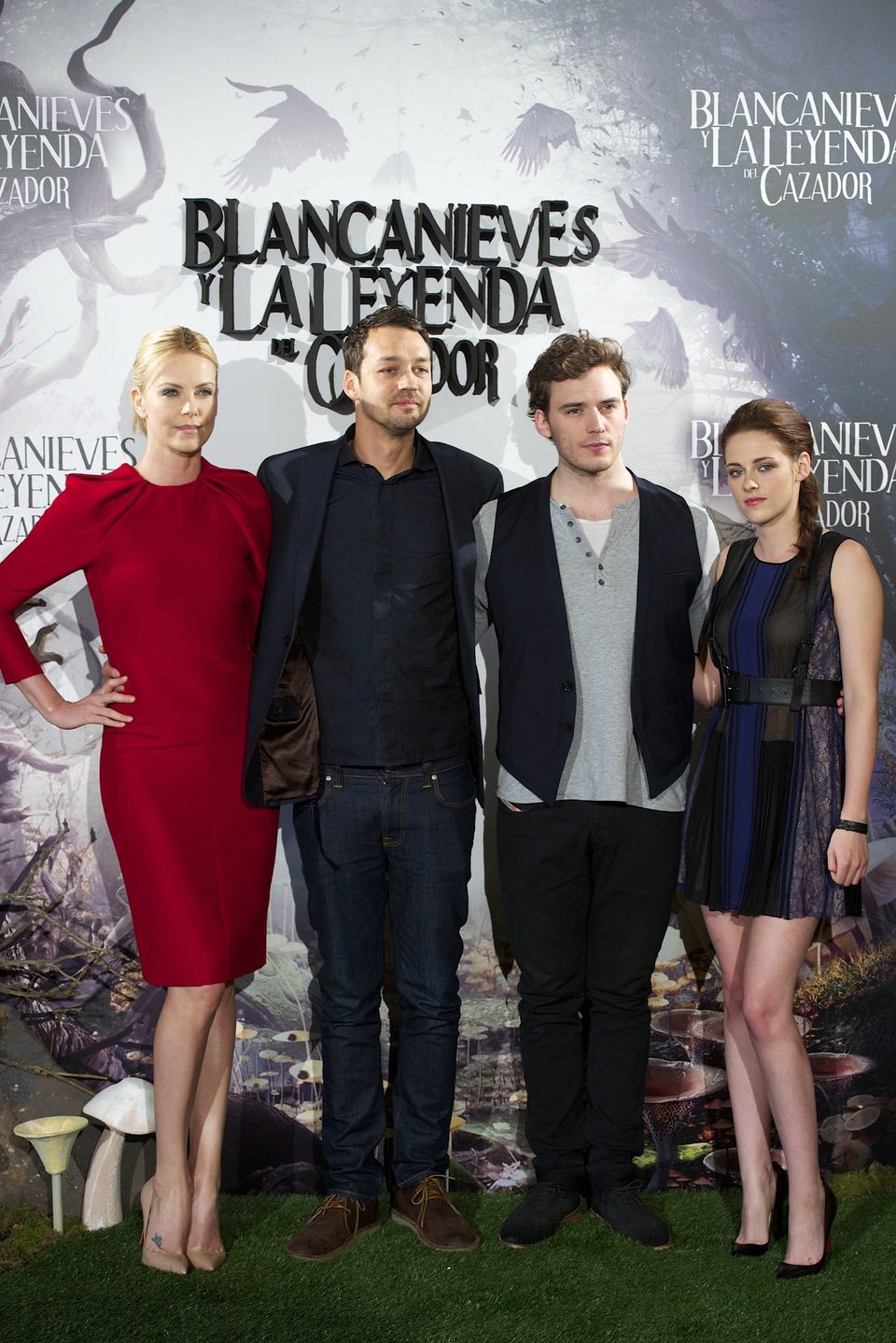 Rupert Sanders y los protagonistas de 'Blancanieves y la leyenda del cazador' en la presentación de la película en Madrid