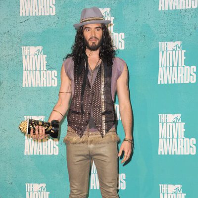 Russell Brand, presentador de los MTV Movie Awards 2012