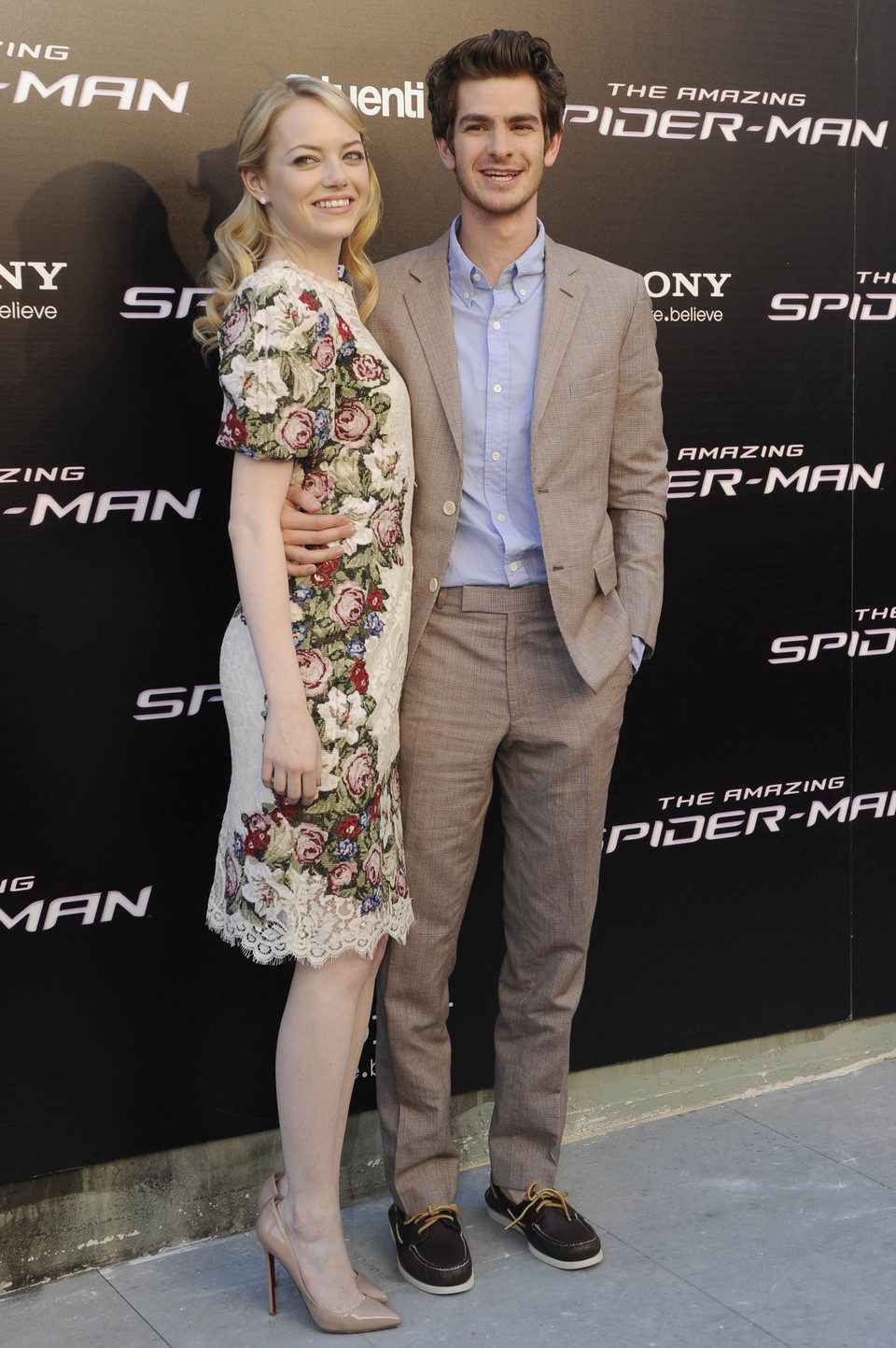 Emma Stone y Andrew Garfield en la premiére madrileña de 'The Amazing Spider-Man'