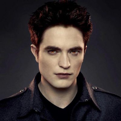 Robert Pattinson es Edward en 'Amanecer: Parte 2'