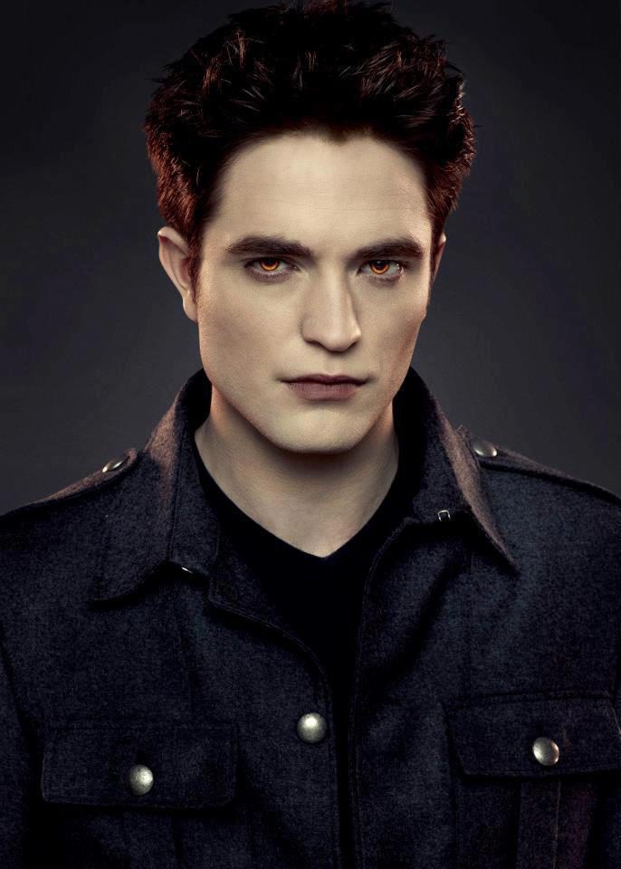 Robert Pattinson es Edward en 'Amanecer: Parte 2'