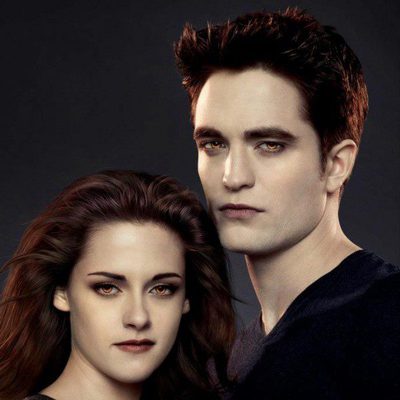 Kristen Stewart y Robert Pattinson en 'Amanecer: Parte 2'