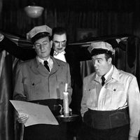 Abbott y Costello contra los fantasmas