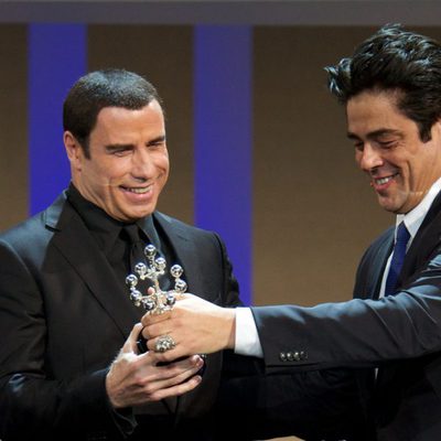 John Travolta y Benicio del Toro en el Festival de San Sebastián 2012