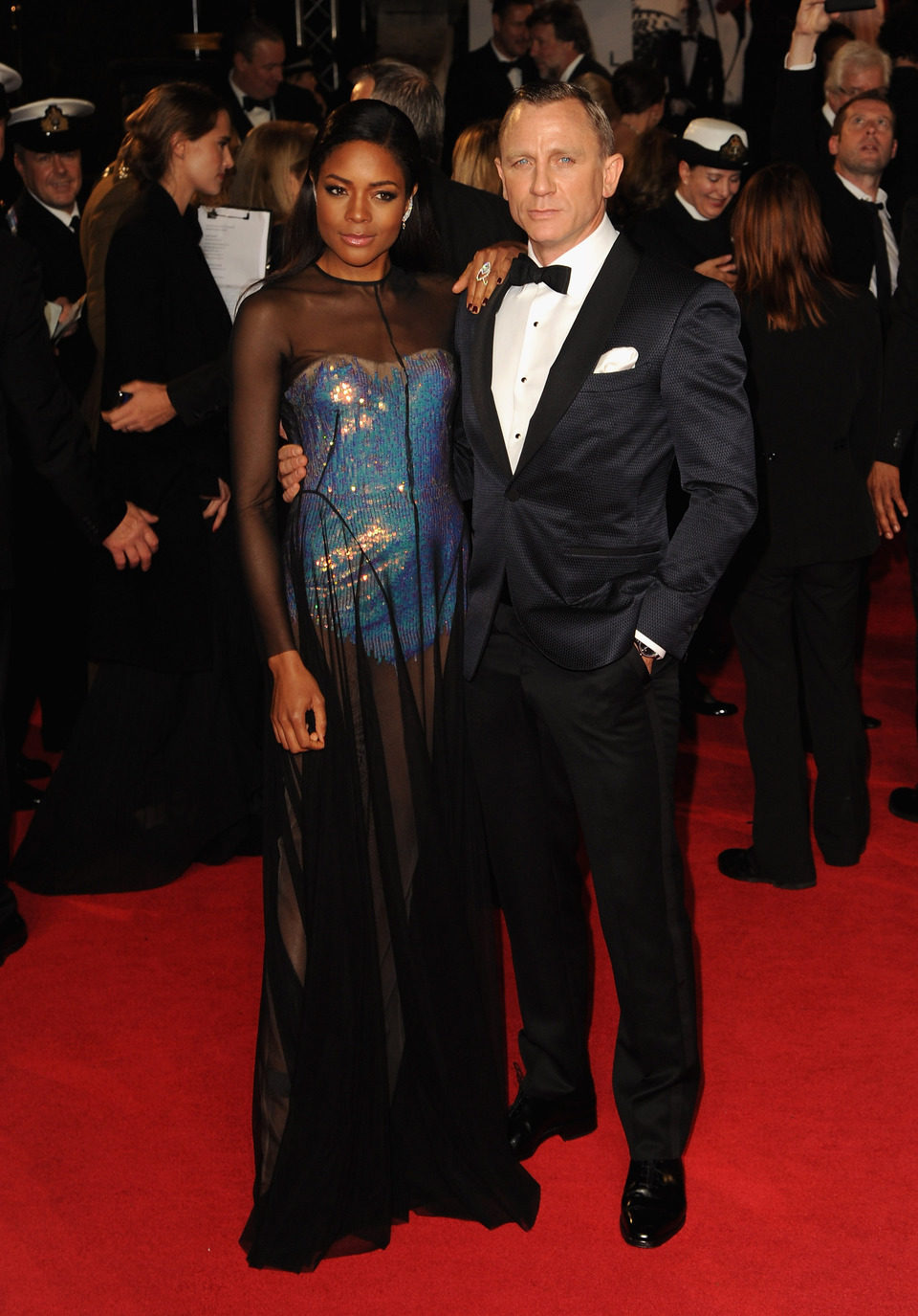 Naomie Harris y Daniel Craig en la premiere mundial de 'Skyfall' en Londres