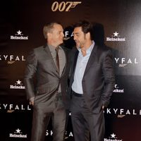 Daniel Craig y Javier Bardem en la premiere de 'Skyfall' en Madrid