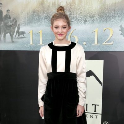 Willow Shields en el estreno de 'Amanecer. Parte 2' en Los Ángeles