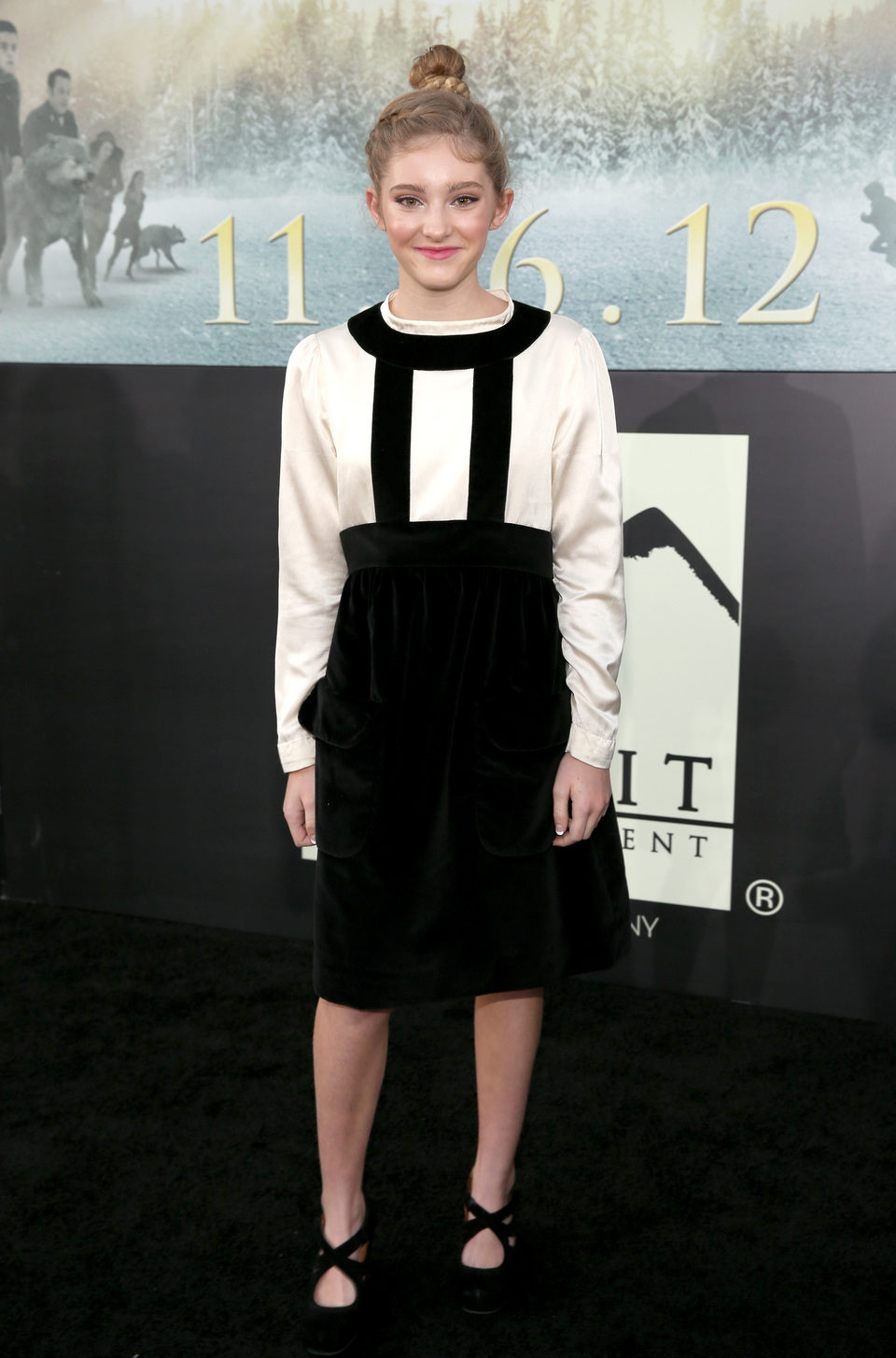 Willow Shields en el estreno de 'Amanecer. Parte 2' en Los Ángeles