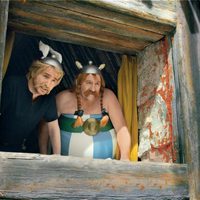 Astérix y Obélix al servicio de su majestad