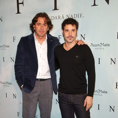 Antonio Garrido y Miquel Fernández en la presentación de 'Fin' en Madrid