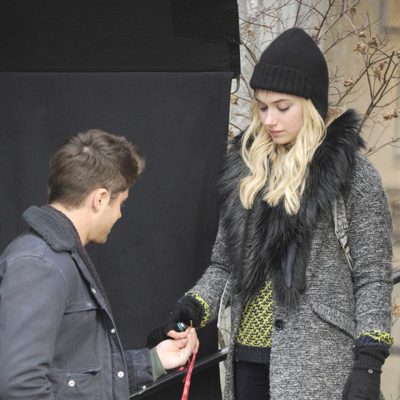 Zac Efron y Imogen Poots en el rodaje de 'Are We Officially Dating?'