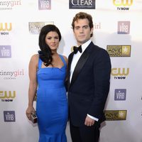 Gina Carano y Henry Cavill en la gala de los Critics' Choice Movie Awards 2013