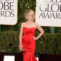 Melissa Rauch en la alfombra roja de los Globos de Oro 2013