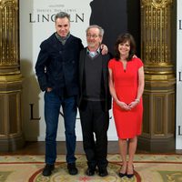 Steven Spielberg, Daniel Day-Lewis y Sally Field presentan 'Lincoln' en Madrid