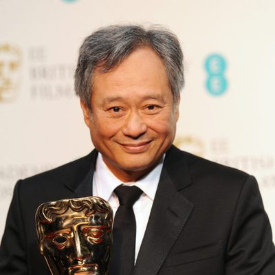 Ang Lee posa con su BAFTA 2013