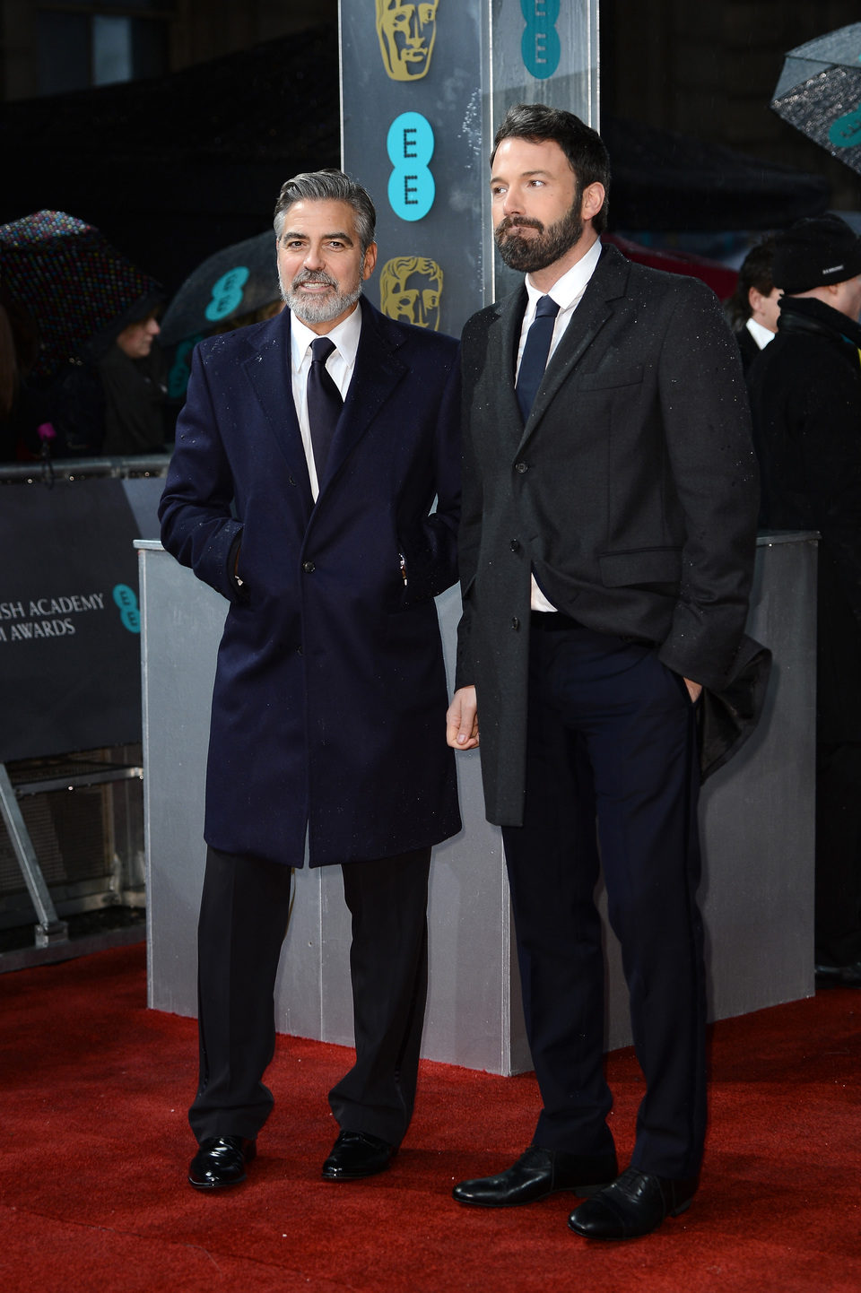 George Clooney y Ben Affleck en los BAFTA 2013