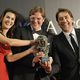 Javier Bardem, Lilly Hartley y Álvaro Longoria en los Goya 2013