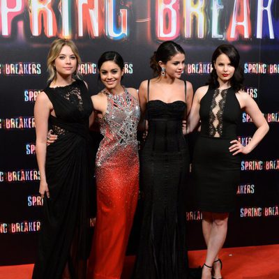 Ashley Benson, Vanessa Hudgens, Selena Gomez y Rachel Korine en la premiere de 'Spring Breakers' en Madrid