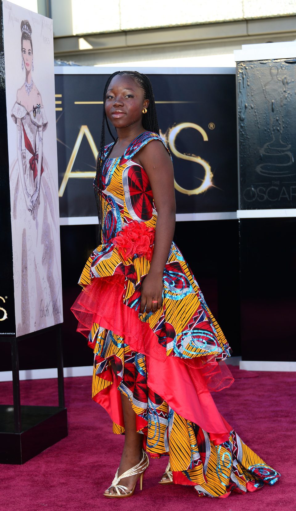 Rachel Mwanza en la alfombra roja de los Oscar 2013