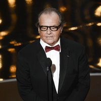 Jack Nicholson presenta en los Oscar 2013