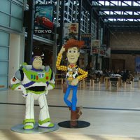 Buzz y Woody en el comedor de Pixar