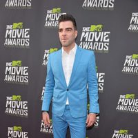 Zachary Quinto en la alfombra roja de la entrega de los MTV Movie Awards 2013