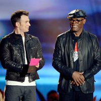 Chris Evans y Samuel L. Jackson en los MTV Movie Awards 2013