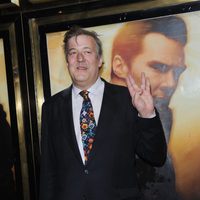 Stephen Fry en el estreno en Londres de 'Star Trek: En la oscuridad'