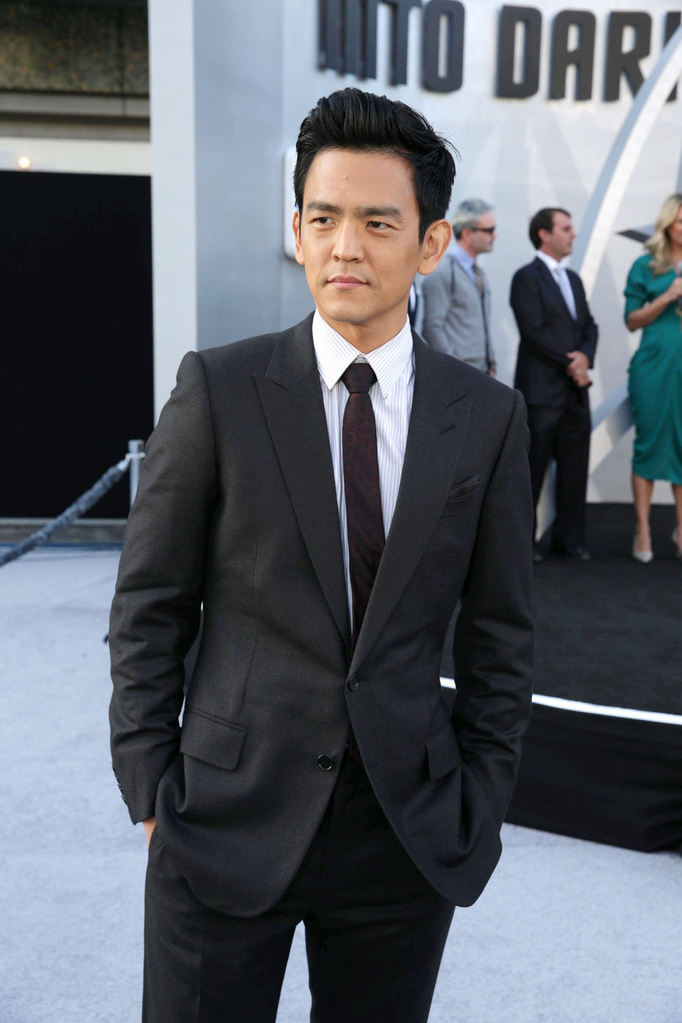 John Cho en el estreno en Los Angeles de 'Star Trek: En la oscuridad'