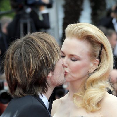 Nicole Kidman besa a Keith Urban en la premiere de 'Inside Llewyn Davis' en el Festival de Cannes 2013