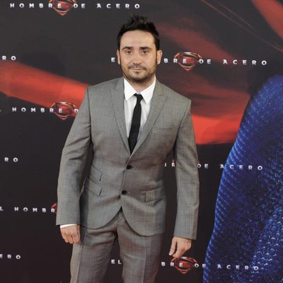 Juan Antonio Bayona en la premiere de 'El hombre de acero' en Madrid