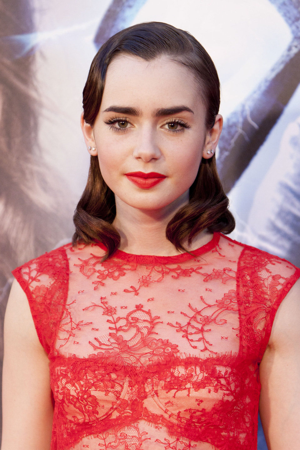 Lily Collins en la premiere de 'Cazadores de Sombras: Ciudad de Hueso' en Madrid