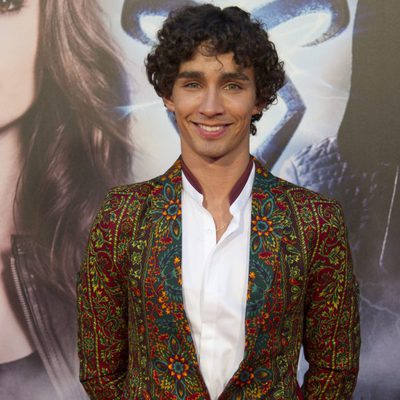 Robert Sheehan en la premiere de 'Cazadores de Sombras: Ciudad de Hueso' en Madrid