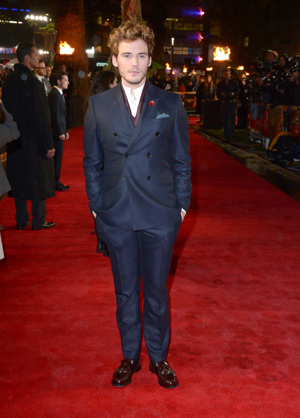 Sam Claflin en la premiere mundial de 'Los Juegos del Hambre: En llamas' en Londres