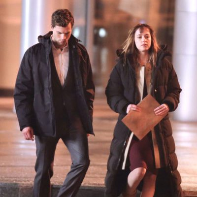 Jamie Dornan y Dakota Johnson muy abrigados en el set de rodaje de 'Cincuenta sombras de Grey' en Vancouver