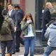 Dakota Johnson se aleja triste después del encuentro con Jamie Dornan en el rodaje de 'Cincuenta sombras de Grey'