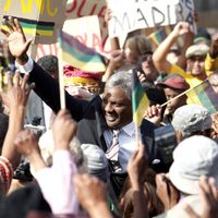 Mandela, del mito al hombre