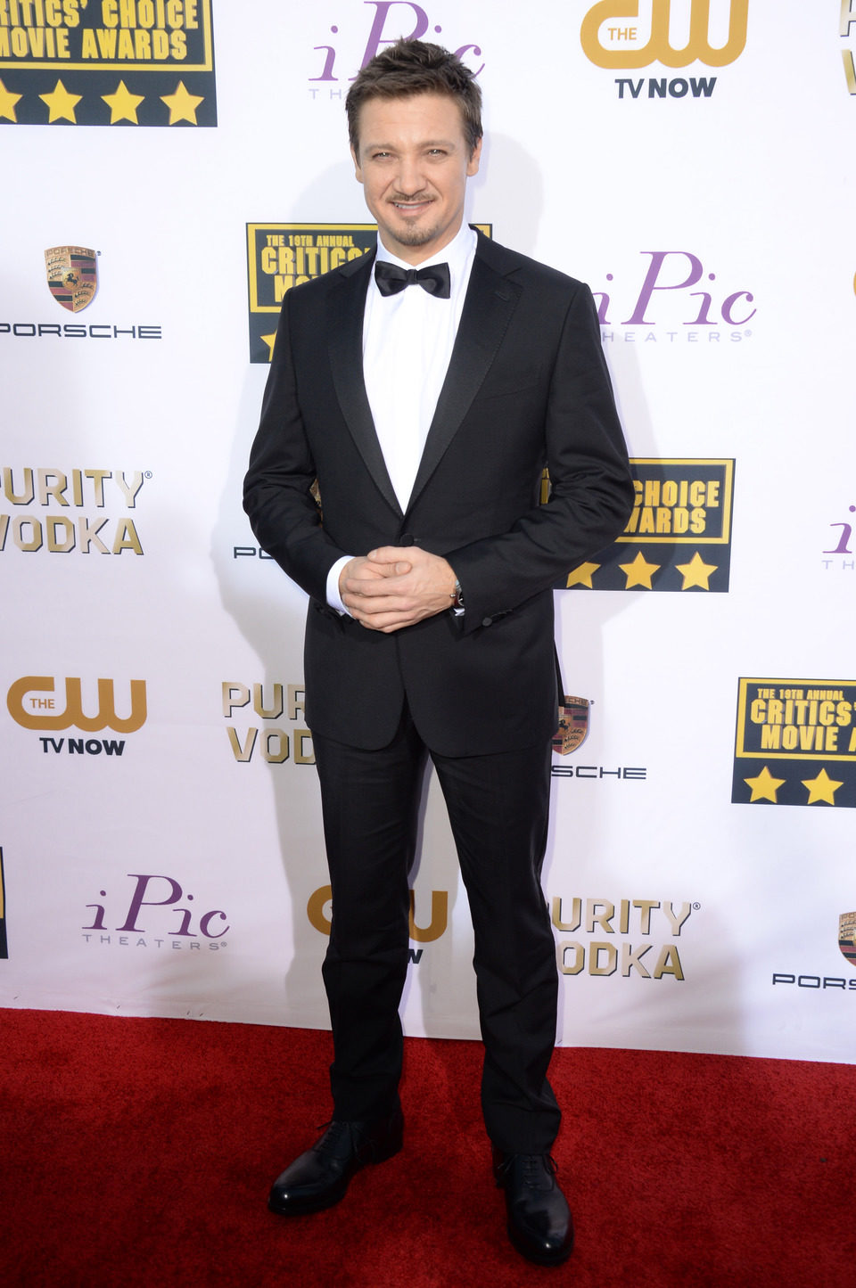 Jeremy Renner a su llegada a la gala de los Critics' Choice Movie Awards 2014