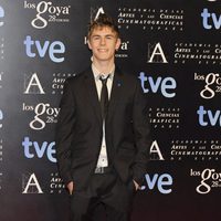 Patrick Criado en la alfombra roja de la fiesta de los nominados a los premios Goya 2014