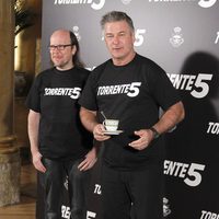 Santiago Segura y Alec Baldwin presentan 'Torrente 5' en Madrid