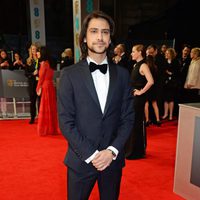 Luke Paqualino en los Premios BAFTA 2014