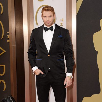 Kellan Lutz en la alfombra roja de los Oscar 2014